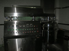 الخلاط المجانس ضمن قسم المراهم